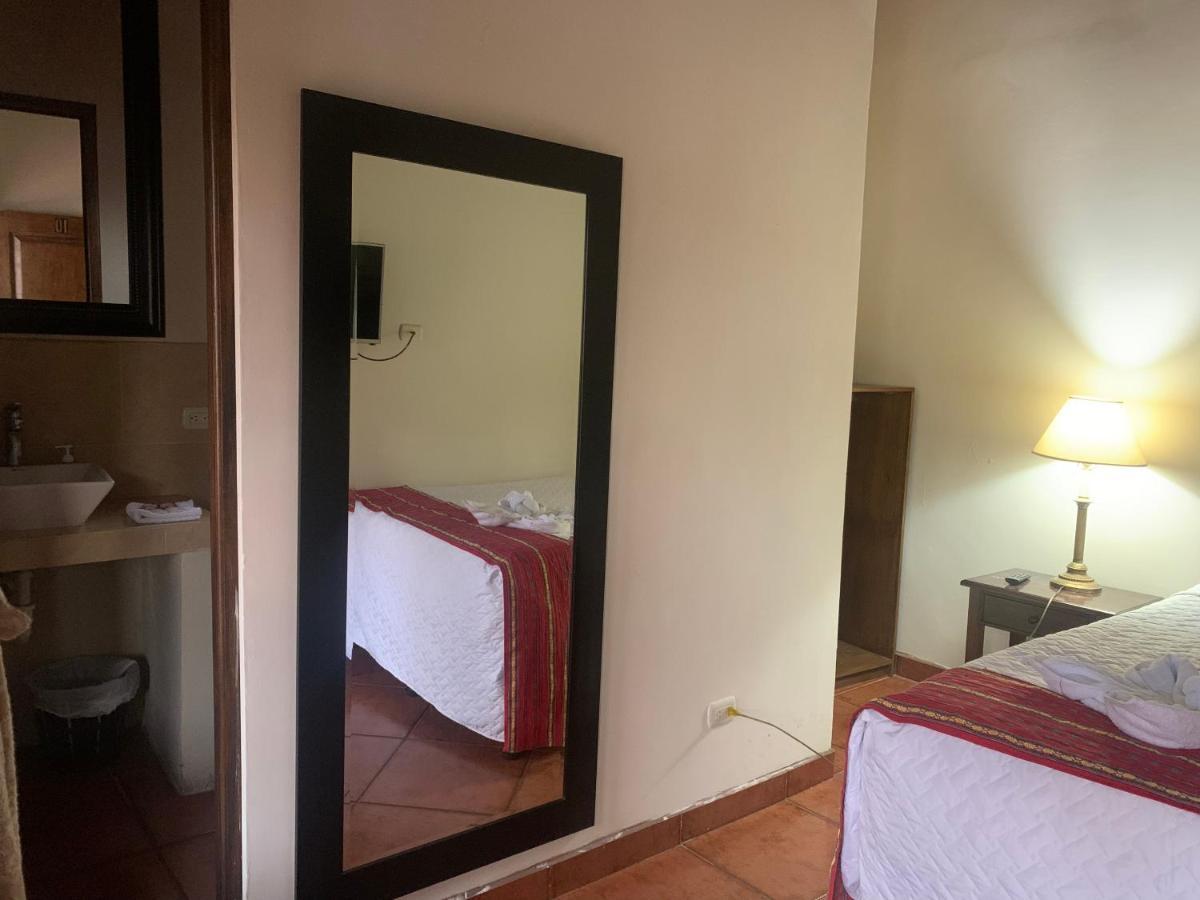 Hotel Mansion Del Rey أنتيغوا غواتيمالا المظهر الخارجي الصورة